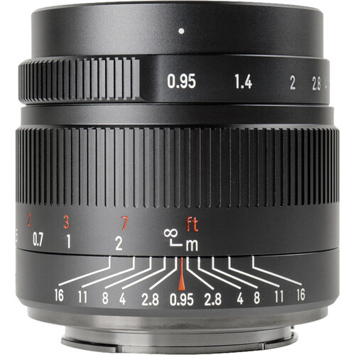 7Artisans 35mm f/0.95 Lens (Fuji X Mount)